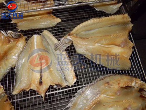 浙江魚(yú)干烘干機(jī)用戶現(xiàn)場(chǎng)